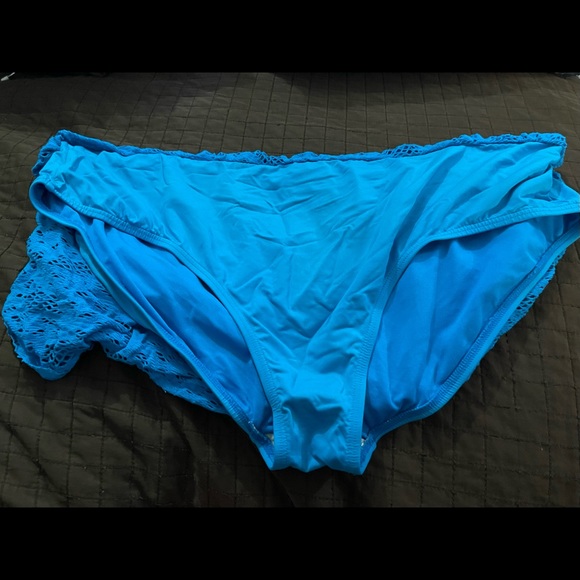 Plus Size Kenneth Cole Bathing Suit Bottom - Picture 5 of 10